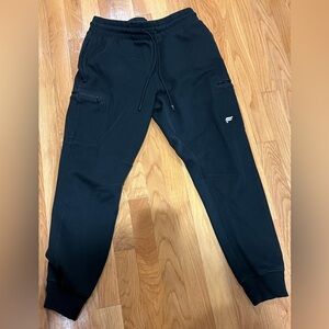 Fabletics Men’s The Go-To Jogger in Black